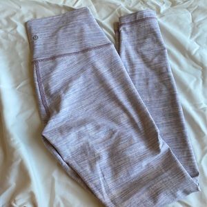 LuluLemon Wunder Under 28”